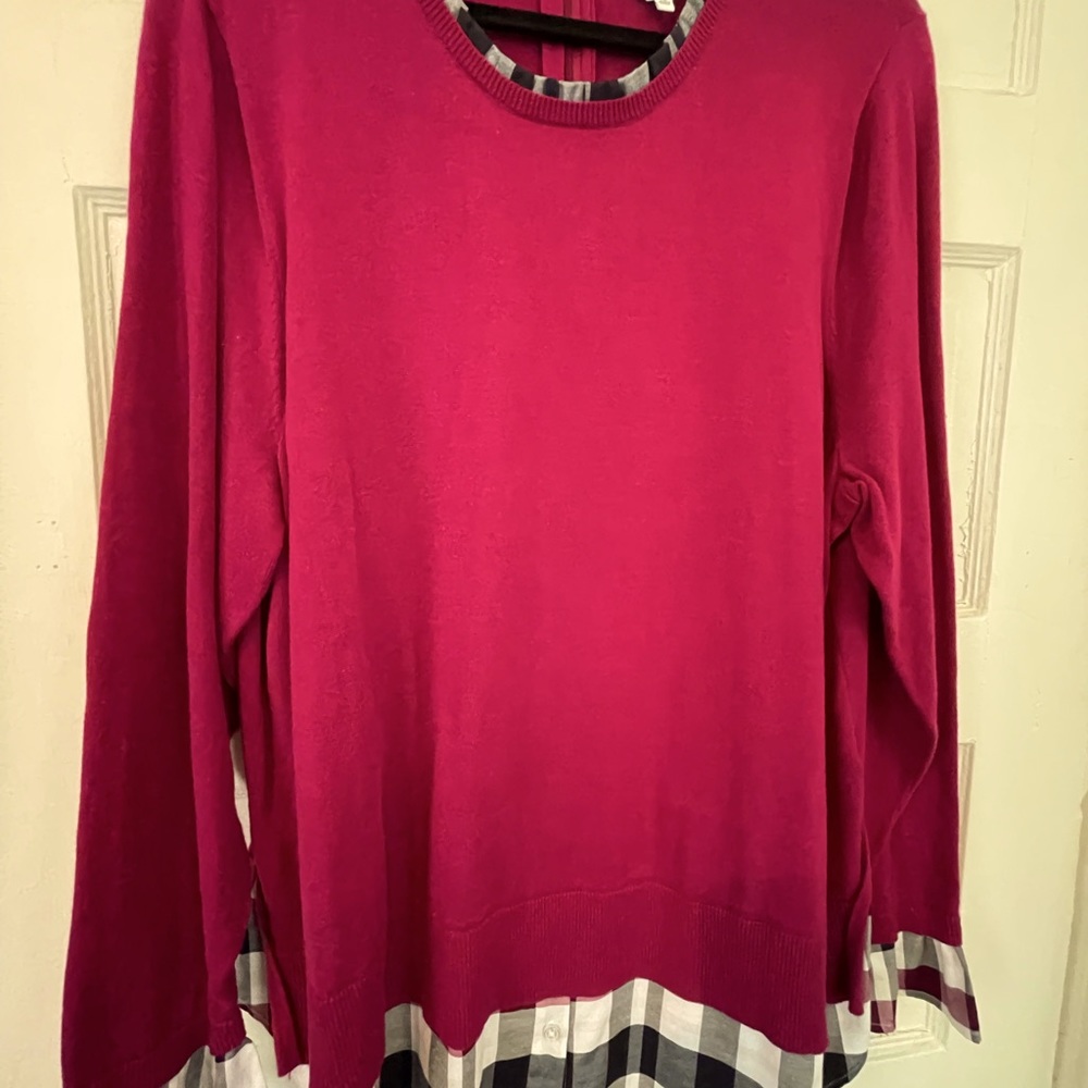 Plum/pink long sweater/shirt.